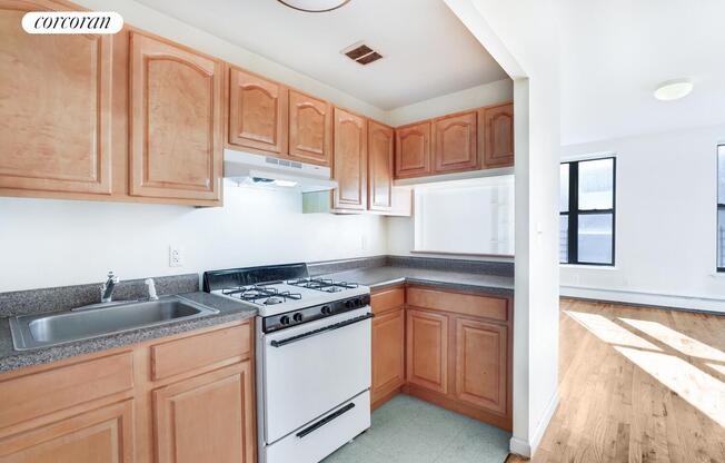 545 W 149 ST