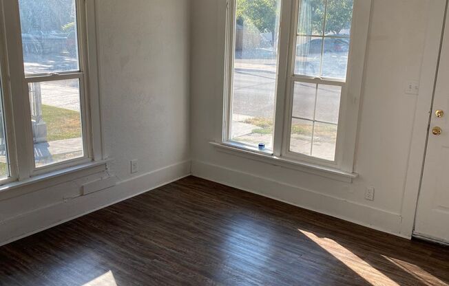 Studio, 1 bath, 500 sqft, $750