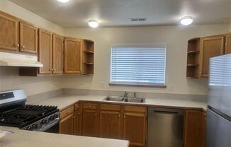 Spacious 3 Bedroom Ranch Home on Corner Lot – 98682