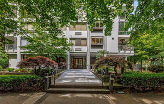 2Bd/1.75Ba Seattle Condo