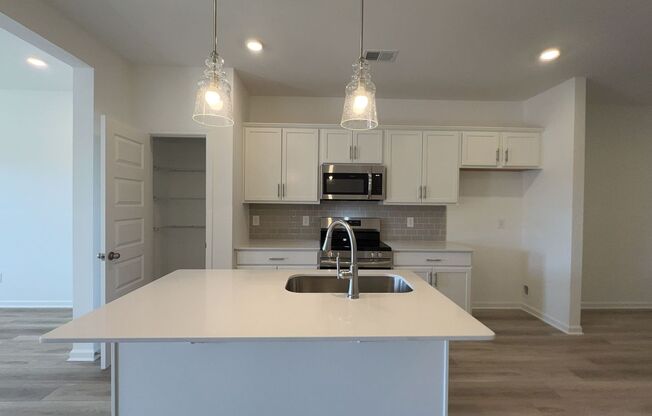 New Build in the Knoll at Fairview