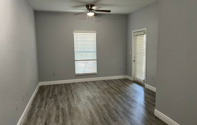 402 S Armenia Ave. #133