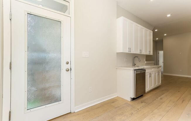 2102 N Percy Street LLC