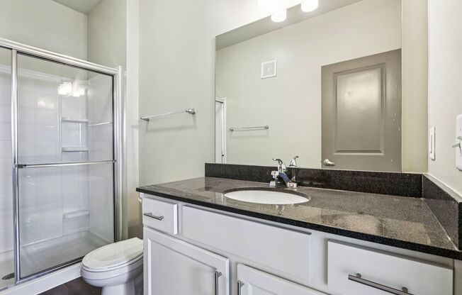 2 beds, 2 baths, 1,247 sqft, $1,549, Unit 17 - 202