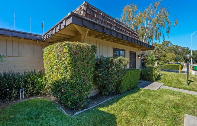 Unique 2 Bedroom, 1 Bath Stand-Alone House with Bonus Room