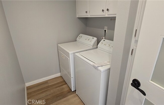 3 beds, 2.5 baths, 2,061 sqft, $4,000, Unit 1