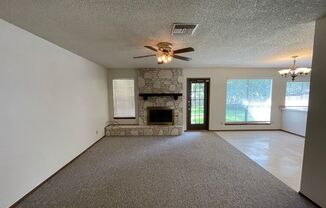 3 beds, 2 baths, $1,395