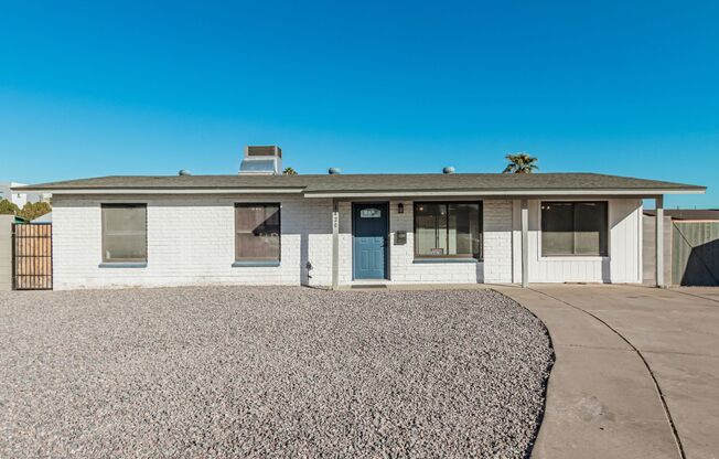 Beautiful 4 bedroom home in Tempe on a cul-de-sac!