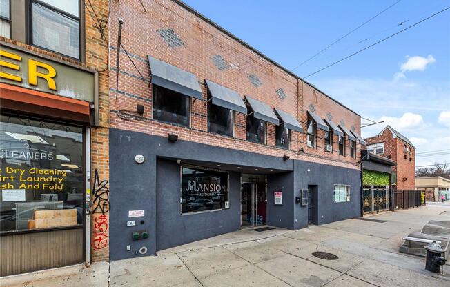 46 11 BROADWAY