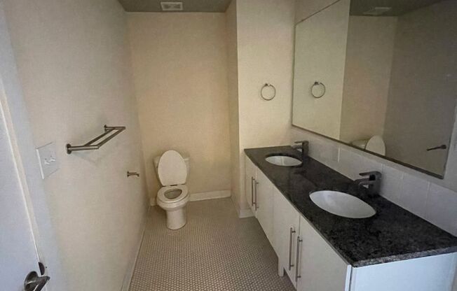 2 beds, 1.5 baths, 891 sqft, $1,485, Unit 213