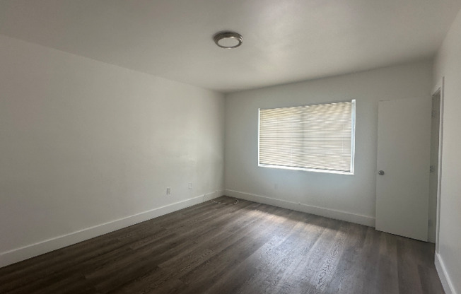 954 SW 2 ST