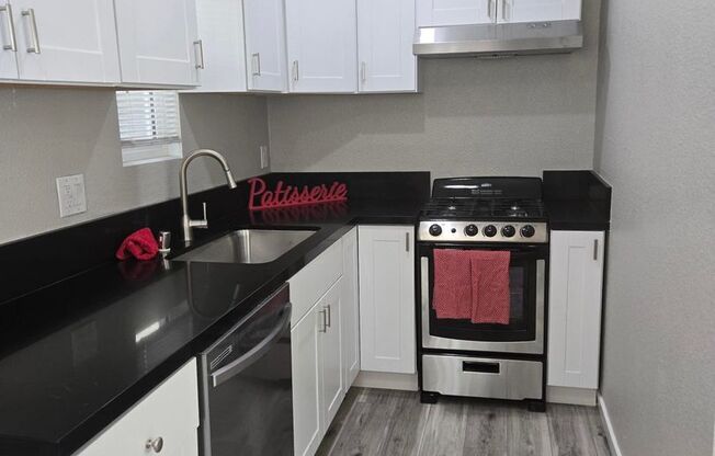 1 bed, 1 bath, $1,950