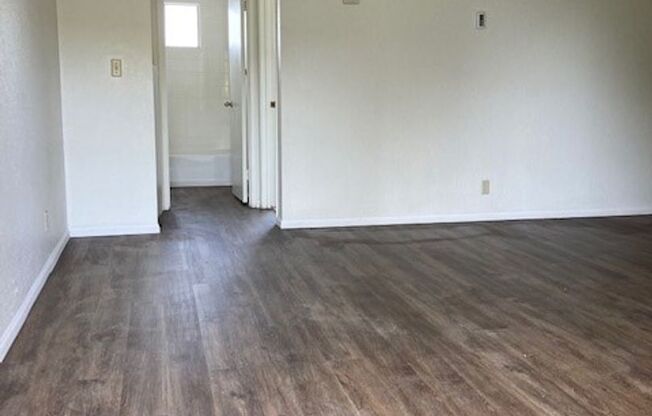 1 bed, 1 bath, $1,795, Unit 15