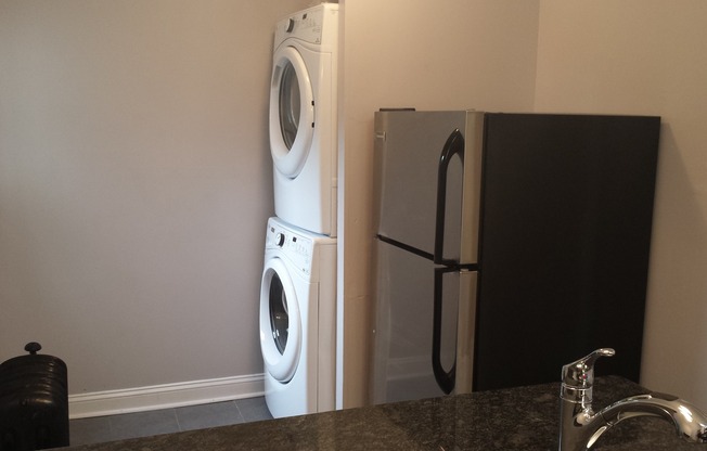 1 bed, 1 bath, $1,750, Unit 108 - 4