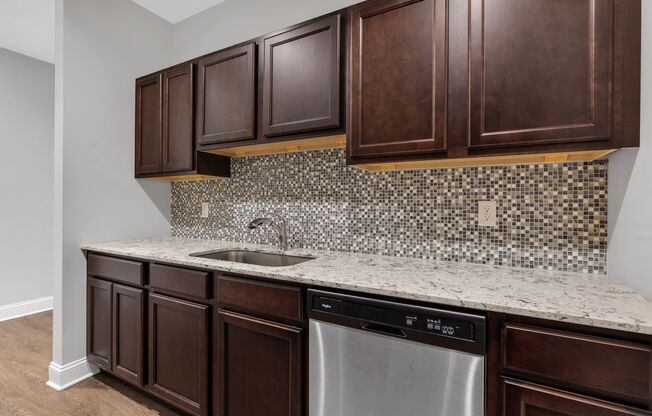 Studio, 1 bath, 621 sqft, $1,500, Unit 203