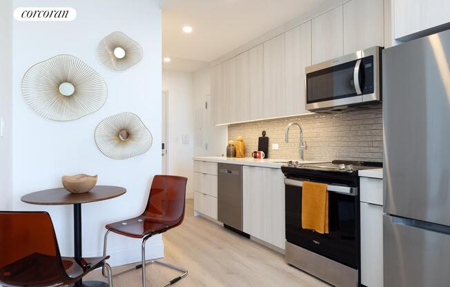 1 bed, 1 bath, $3,595, Unit 2022