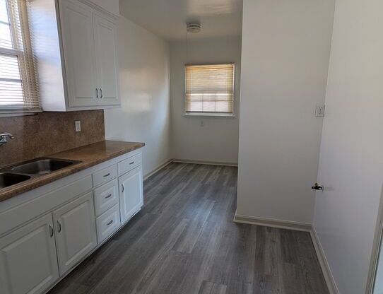 1 bed, 1 bath, 700 sqft, $2,150