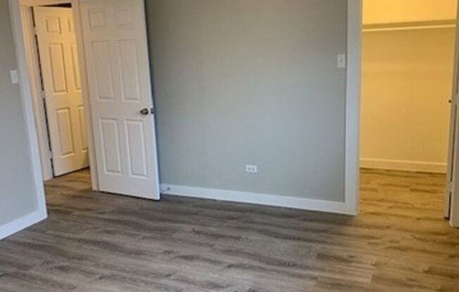 Jackson Flats Apts.