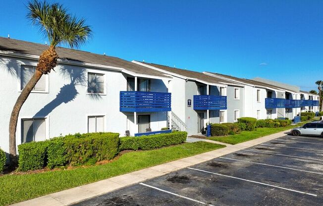 Building Exterior/Parking