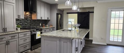 2713 HENRY DR