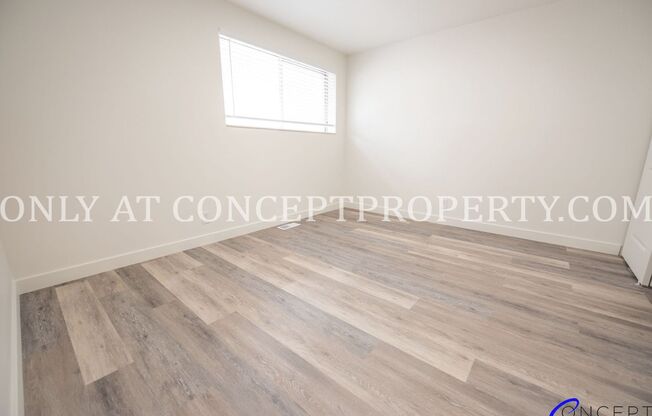 2 beds, 1 bath, 900 sqft, $1,619, Unit 27