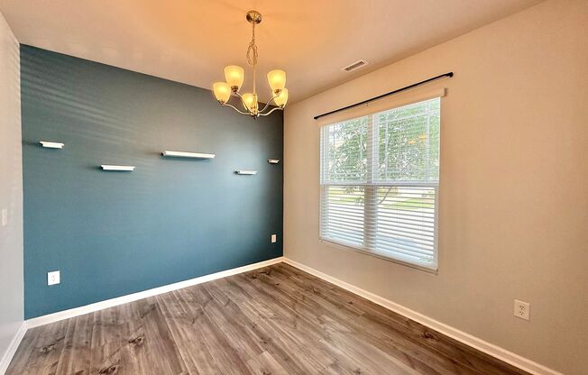 **OFFERING $50 RENT DISCOUNT PROMOTION FOR FIRST 6 MONTHS, REFUNDABLE APPLICATION FEES & $100 MOVE IN PROMOTION** Modern 3BD, 2.5BA Clayton Townhome Near Highways with Easy Access to Downtown Clayton and Garner