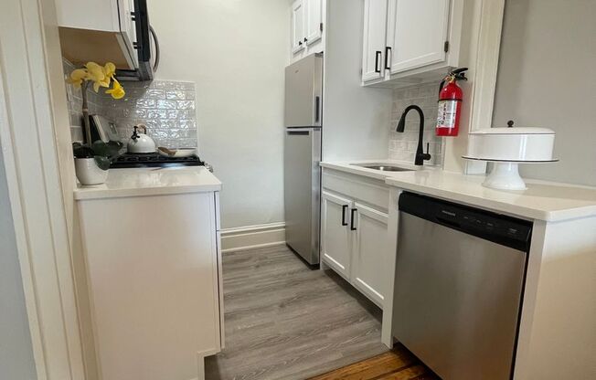 1 bed, 1 bath, 480 sqft, $2,102, Unit C08