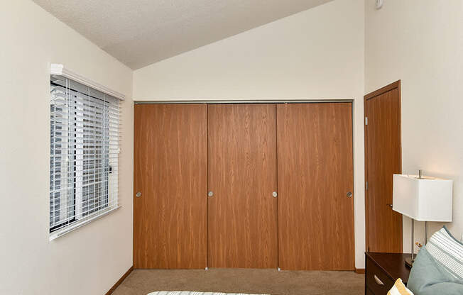Birch Lake Townhomes - Bedroom
