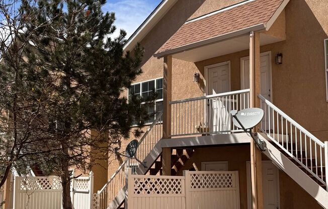 252 Writers Way