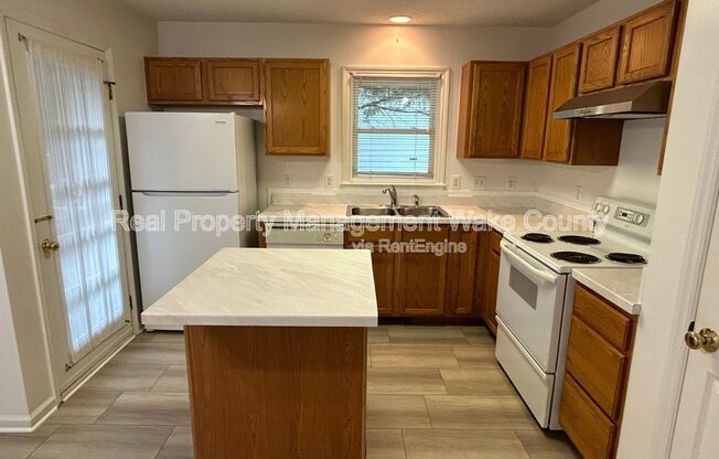 1811 KELLY GLN DR