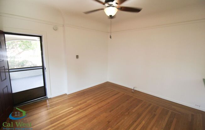 01149 - P - No Mark Up - 1212-1214 Hester Ave. - Owner notify