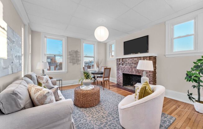The Woodrow at 300 E 30th Street