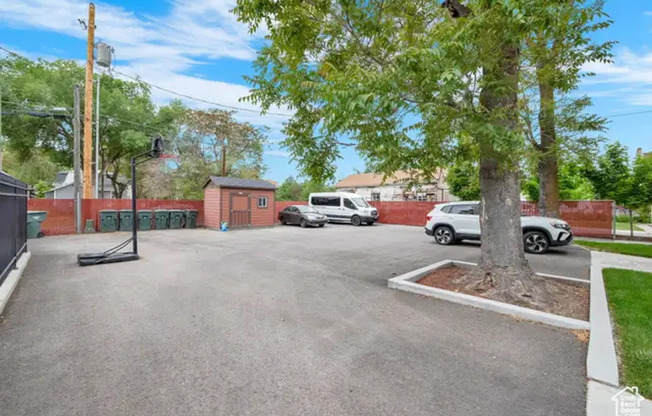 Jefferson Avenue Apartments