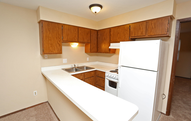 1 bed, 1 bath, 550 sqft, $610, Unit 1022