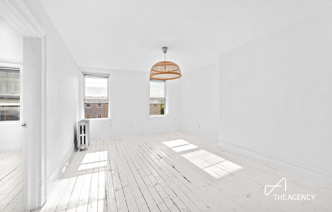 53 BUSHWICK AVE