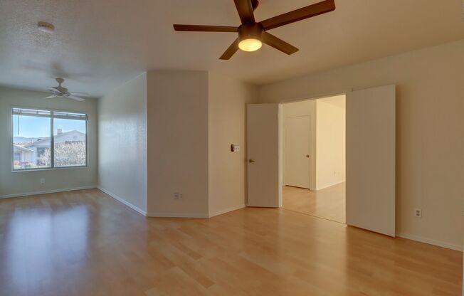 2 beds, 2 baths, $1,600