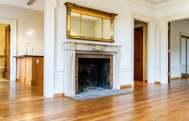 1 bed, 1 bath, 800 sqft, $1,750, Unit A21