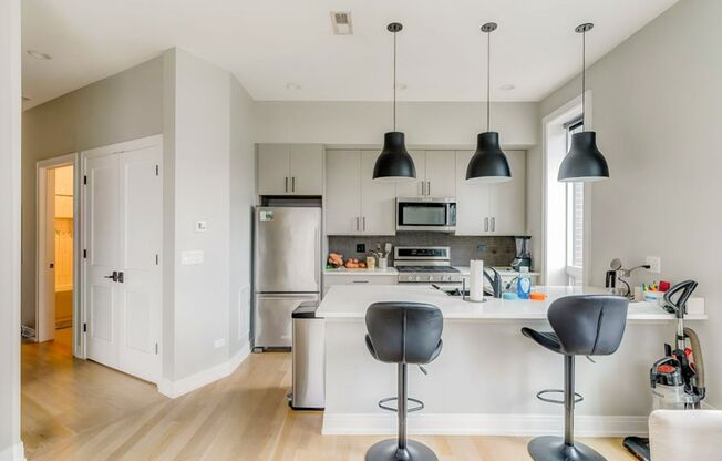 1 bed, 1 bath, 492 sqft, $2,695, Unit 1050-203