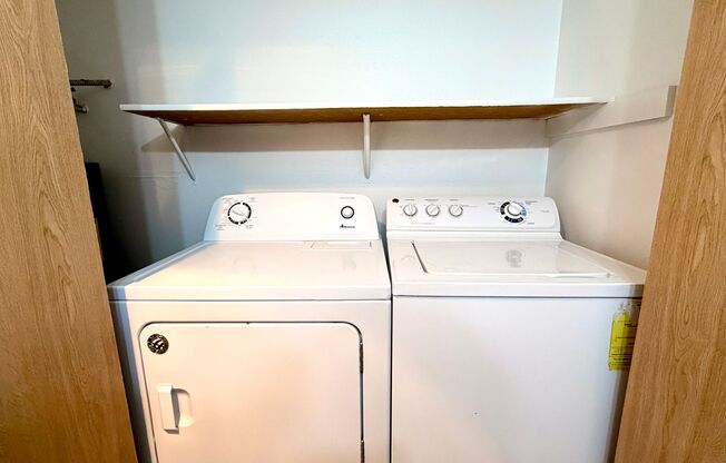 2 beds, 2 baths, 970 sqft, $1,810, Unit M201