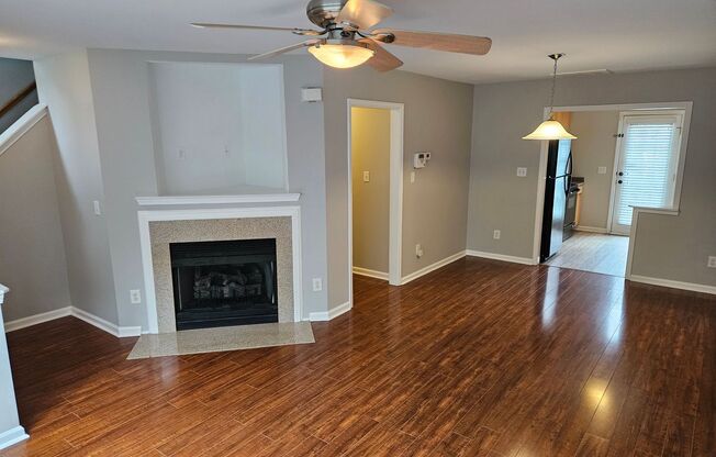 2 beds, 2.5 baths, $1,695