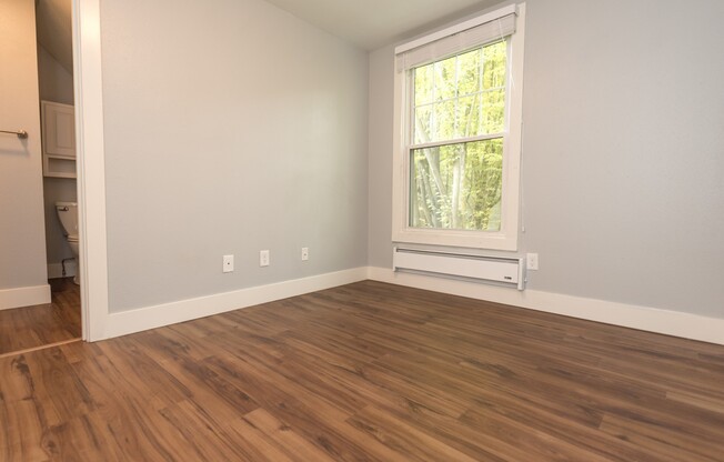 1402-1406 SW 12th Ave