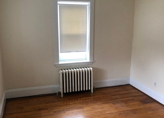 1 bed, 1 bath, 500 sqft, $1,825, Unit 1