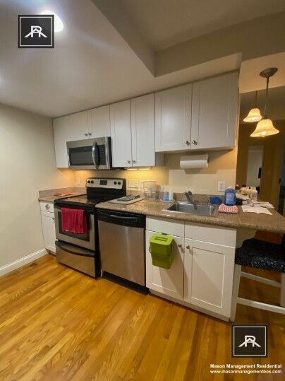 319 Saint Paul St # 5