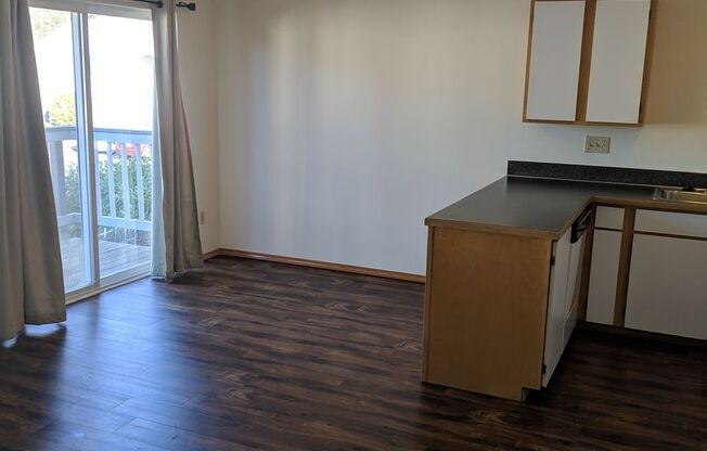 Fairwood Court Apartments