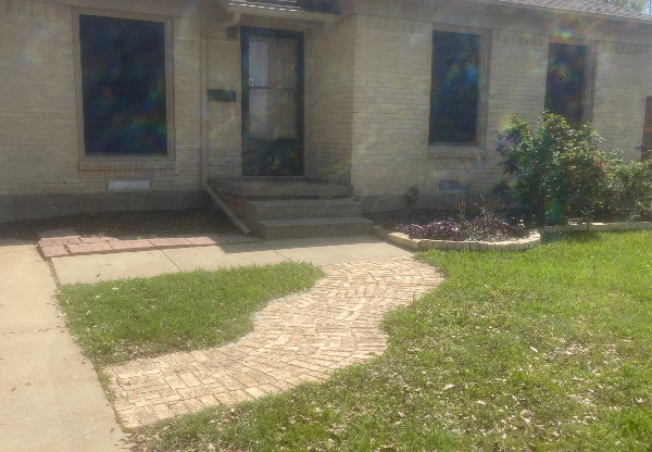 414 FREEMAN ST