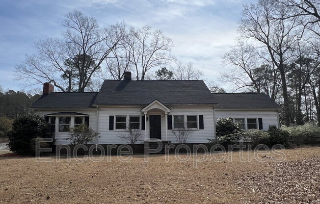 2028 N MAIN ST
