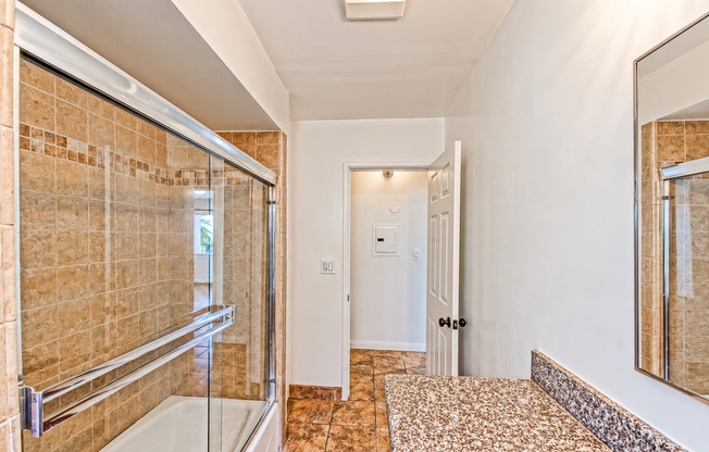 1 bed, 1 bath, 600 sqft, $2,295, Unit 3703