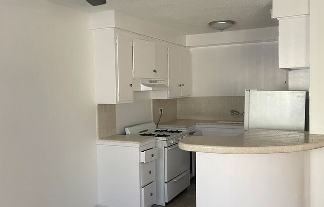 13801 - 13817 Van Ness Ave