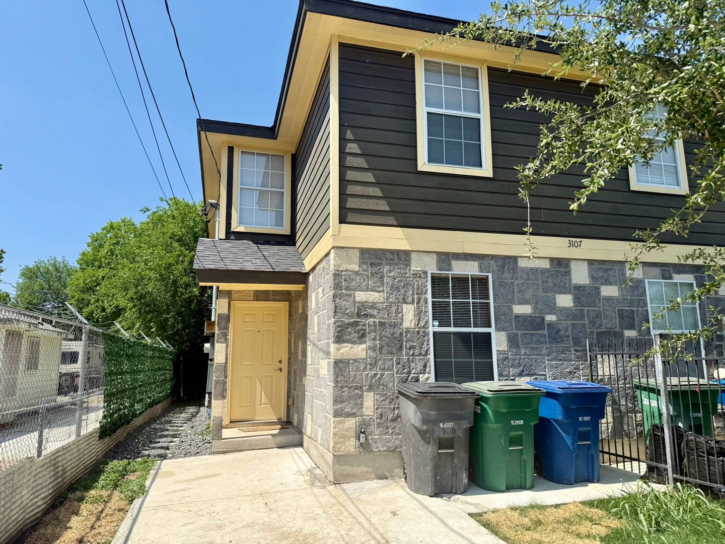 3107 W Travis St , San Antonio, Texas 78207
