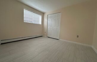 1 bed, 1 bath, $2,150, Unit 4